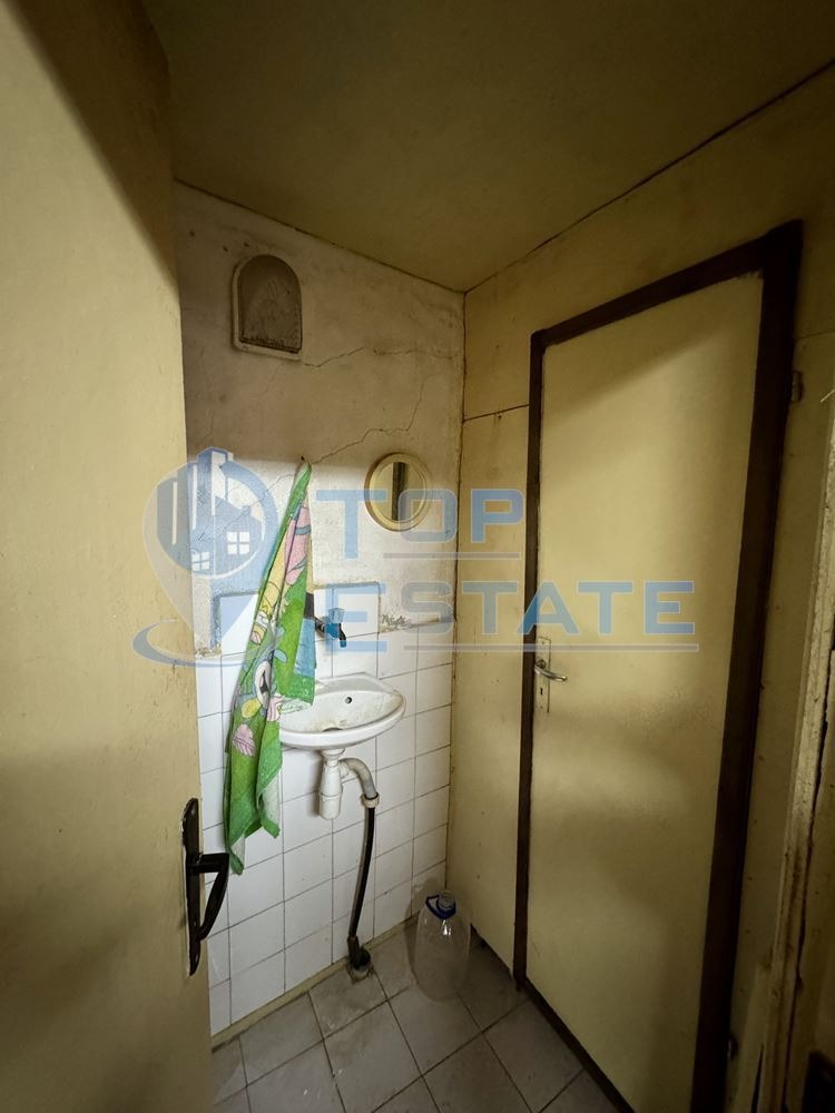 Продава КЪЩА, гр. Елена, област Велико Търново, снимка 15 - Къщи - 53322288