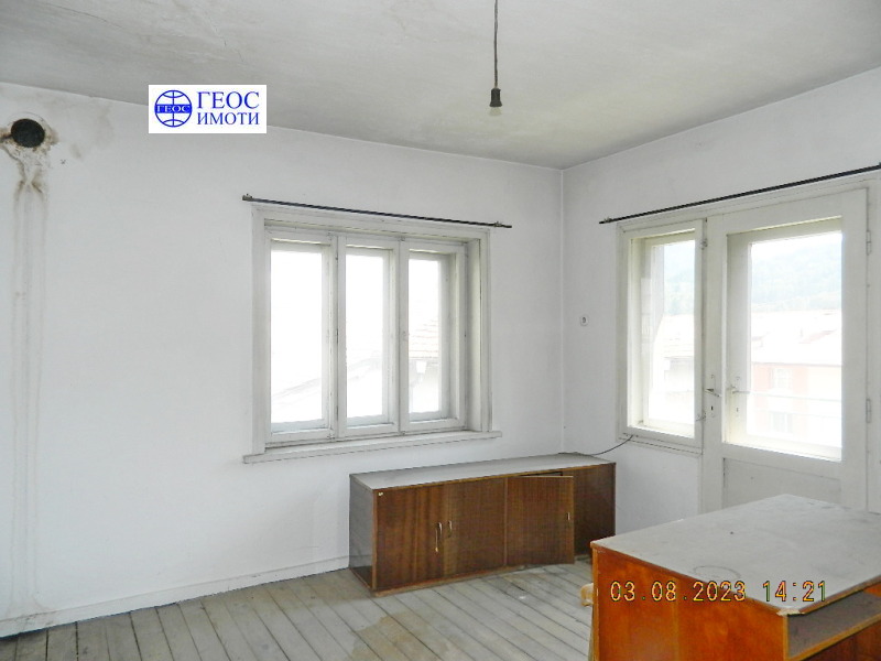Продава ЕТАЖ ОТ КЪЩА в град Смолян, Стар център - 95 кв.м / 50 000 € » 97 791.50 лв., ГЕОС ИМОТИ ЕООД