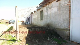 Продажба на имоти в с. Ал. Стамболийски, област Добрич - изображение 4 