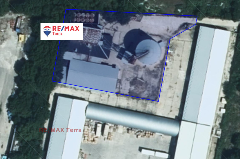 Te koop  Opslag Pleven , Industrialna zona - Zapad , 3582 m² | 33019730