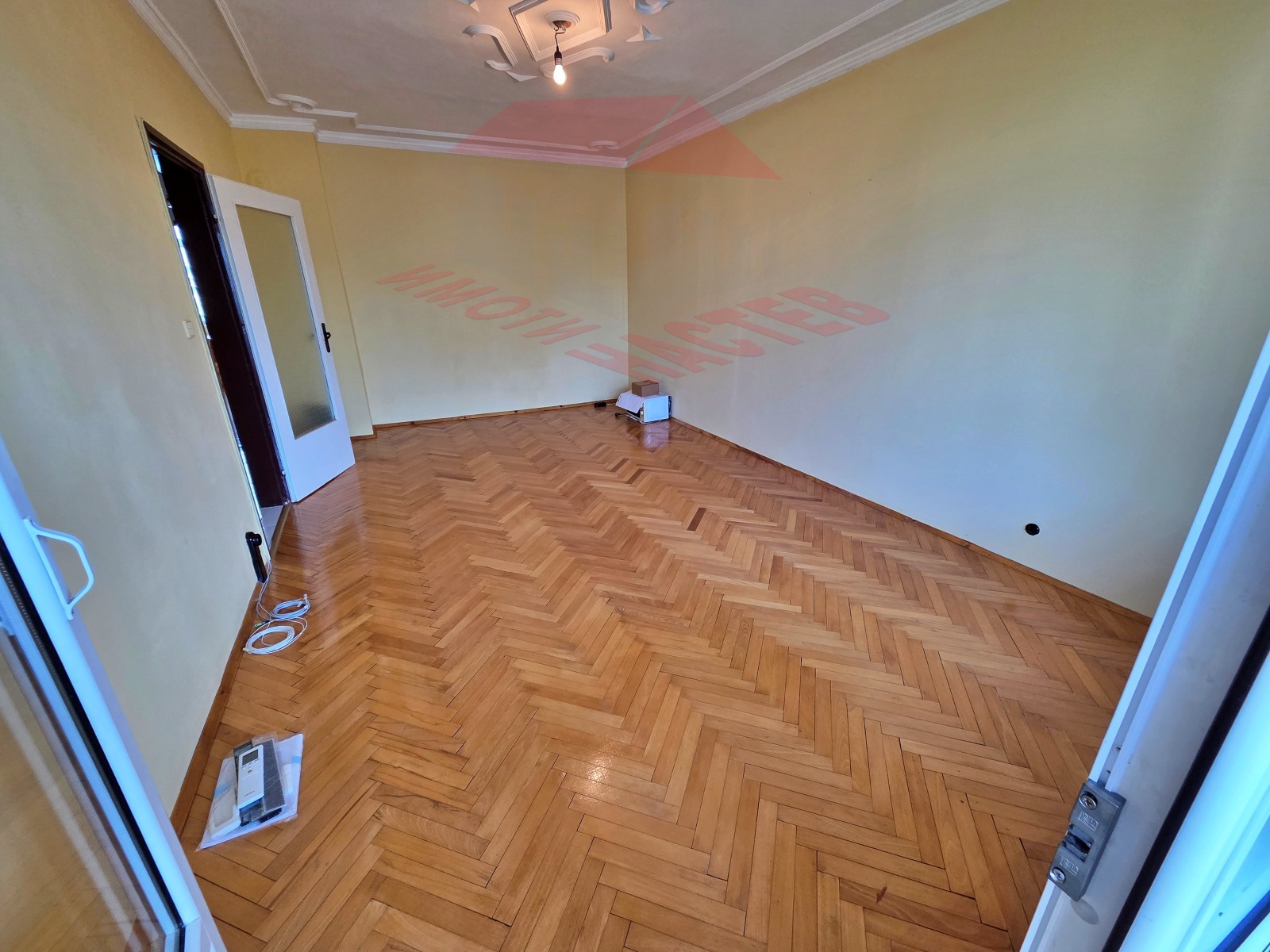Продава 3-СТАЕН, гр. Шумен, Добруджански, снимка 5 - Апартаменти - 55117870