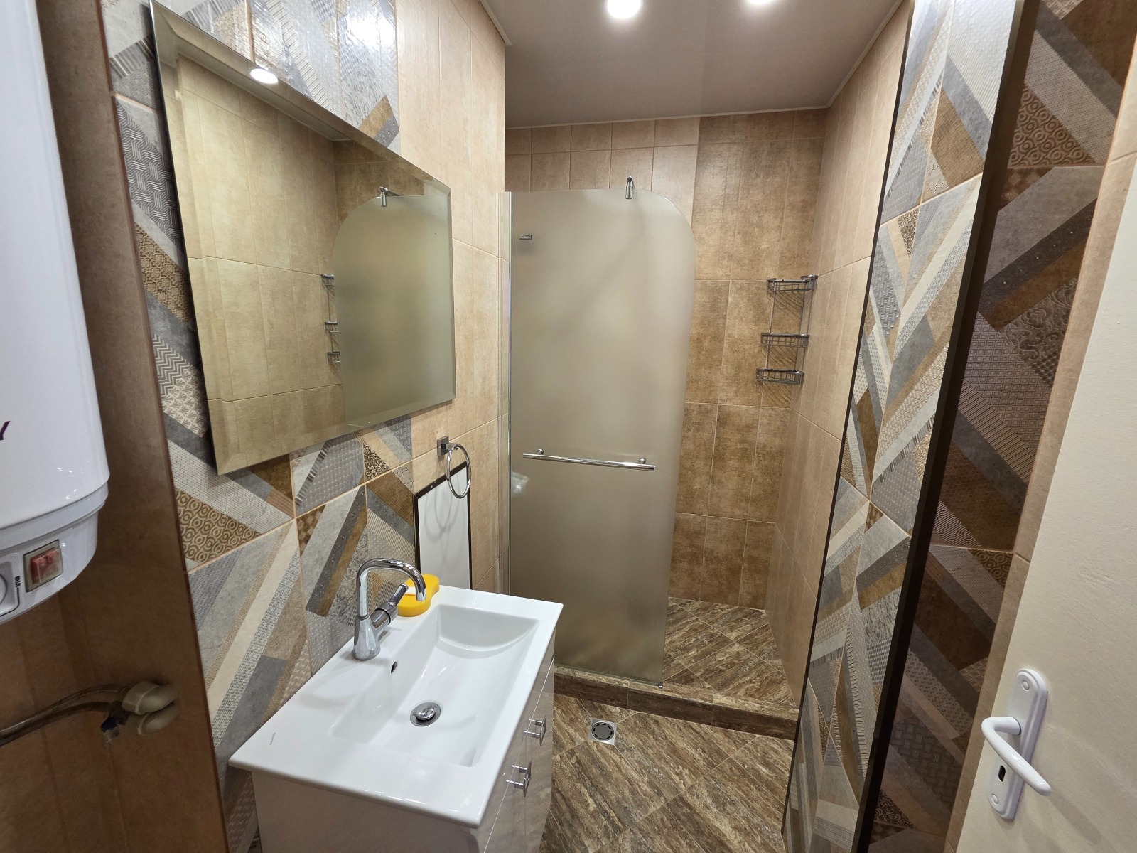 Продава 3-СТАЕН, гр. Шумен, Добруджански, снимка 11 - Апартаменти - 55117870