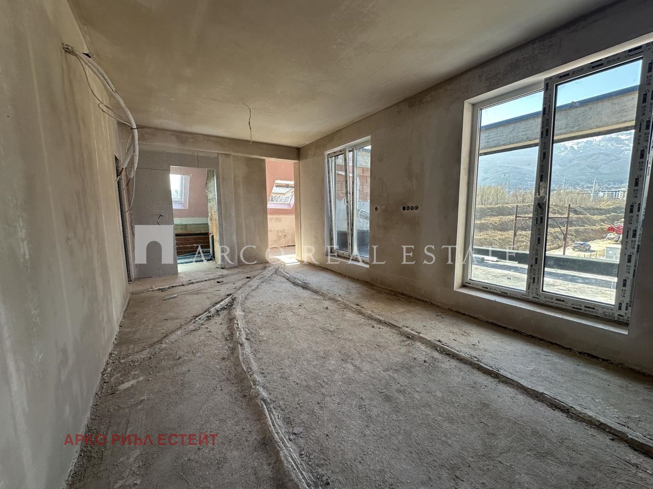 Продава 4-СТАЕН, гр. София, Малинова долина, снимка 2 - Апартаменти - 53560087