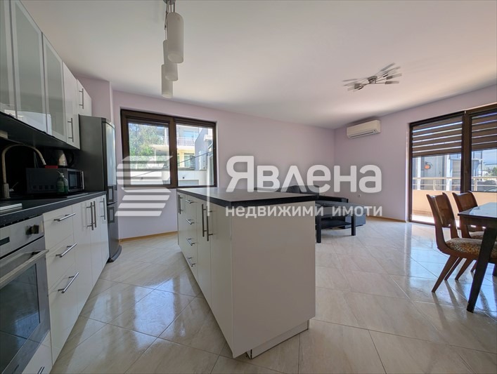 Продава 3-СТАЕН, гр. Варна, Бриз