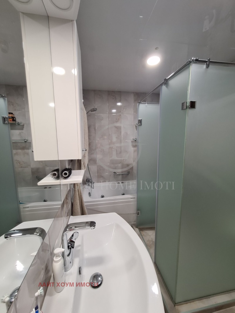 Na sprzedaż  3 sypialnie Plowdiw , Karszijaka , 220 mkw | 95036585 - obraz [16]