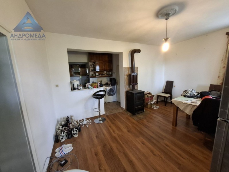 Till salu  Hus region Lovech , Doirenci , 250 kvm | 26894329 - bild [5]