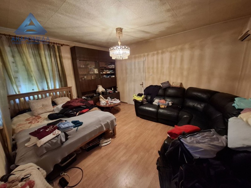 Till salu  Hus region Lovech , Doirenci , 250 kvm | 26894329 - bild [14]