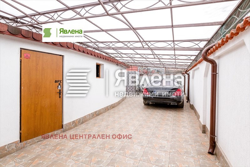 Продава КЪЩА, гр. София, Надежда 4, снимка 2 - Къщи - 54513476