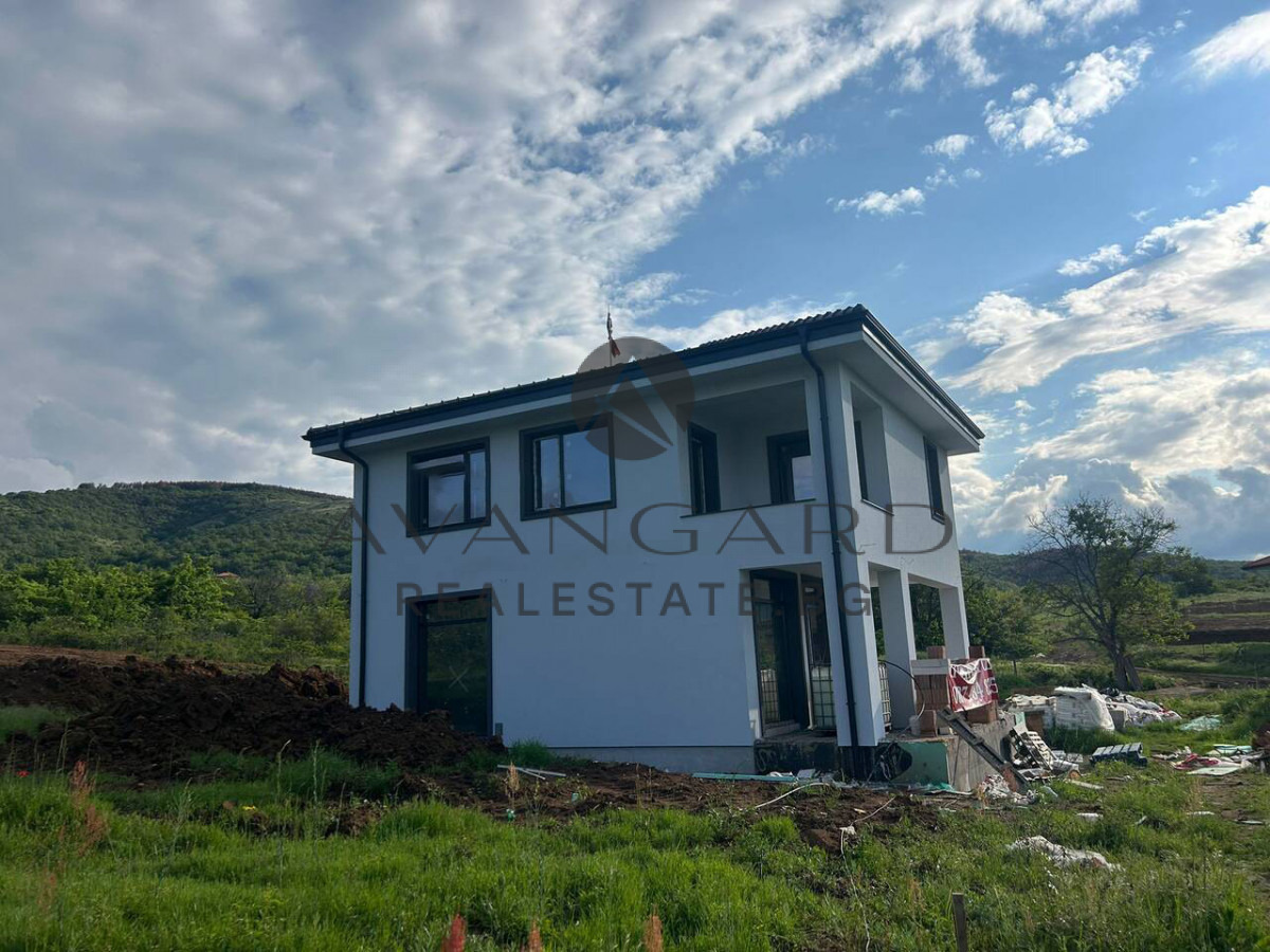 Продава КЪЩА, с. Марково, област Пловдив, снимка 13 - Къщи - 54269001