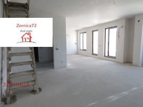 Casinha Mladost 1, Sofia