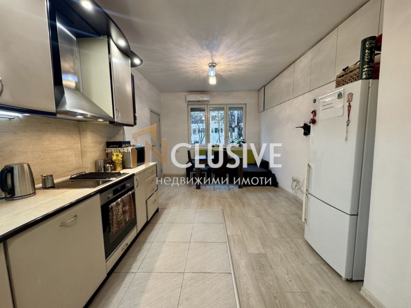 Продава 2-СТАЕН, гр. София, Света Троица, снимка 3 - Апартаменти - 52559766