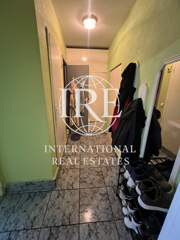 Продава 3-СТАЕН, гр. Варна, Цветен квартал, снимка 4 - Апартаменти - 52774176