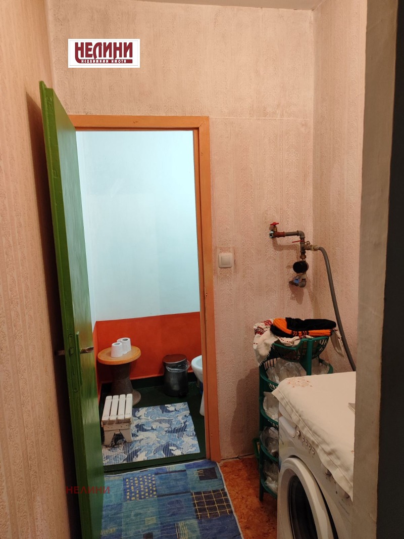 Продава  4-стаен град Русе , Дружба 3 , 104 кв.м | 34536725 - изображение [12]