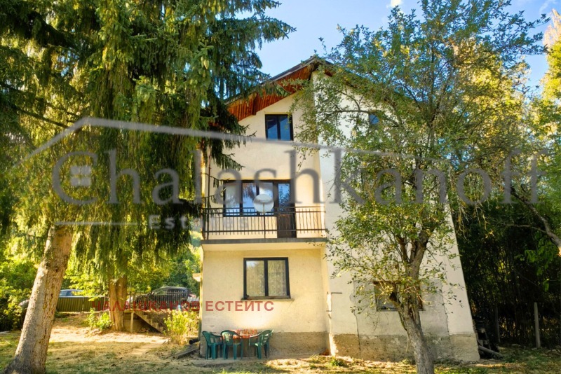 Продава  Къща област Перник , с. Главановци , 160 кв.м | 52077168
