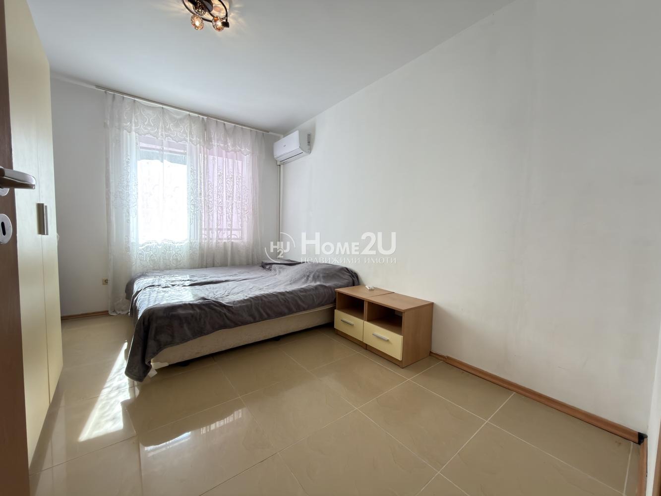 Продава 2-СТАЕН, гр. Варна, к.к. Св.Св. Константин и Елена, снимка 2 - Апартаменти - 53796463