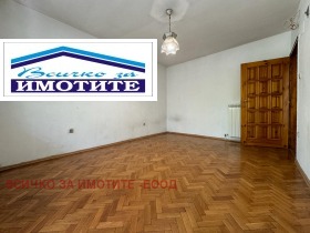 3 bedroom Tsentar, Ruse 3