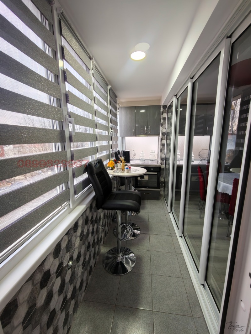 Продава 1-СТАЕН, гр. Добрич, Център, снимка 6 - Апартаменти - 53500105