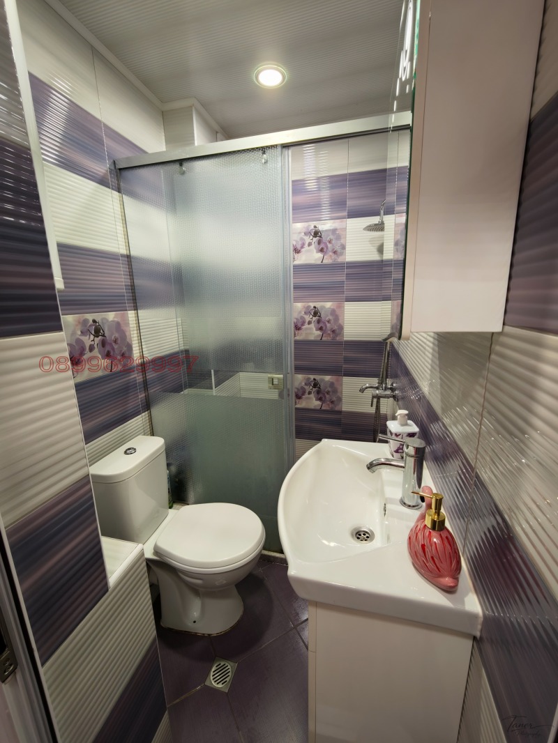 Продава 1-СТАЕН, гр. Добрич, Център, снимка 8 - Апартаменти - 53500105