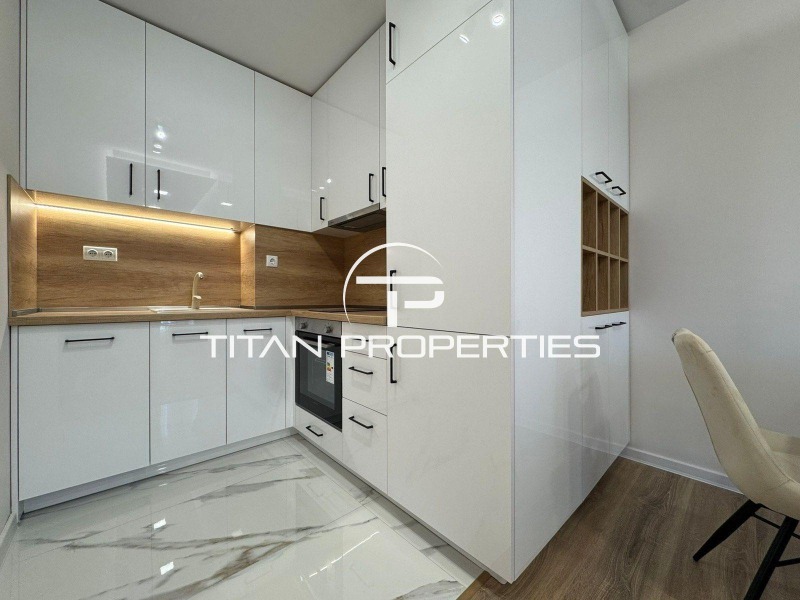 Продава 2-СТАЕН, гр. Пловдив, Остромила, снимка 3 - Апартаменти - 52803499