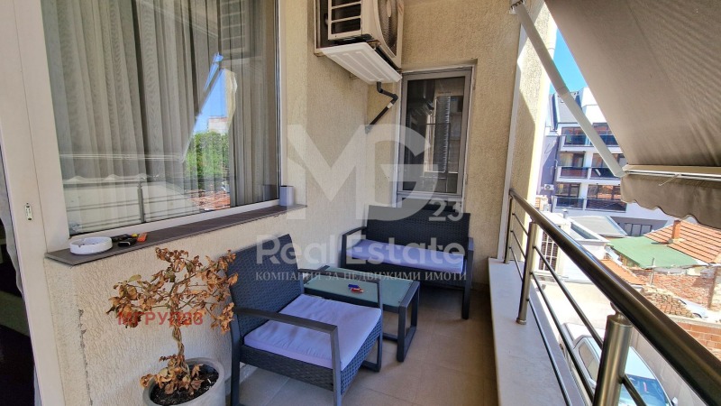 De vânzare  2 dormitoare Plovdiv , Ciuciuc Parij , 85 mp | 17692017 - imagine [3]