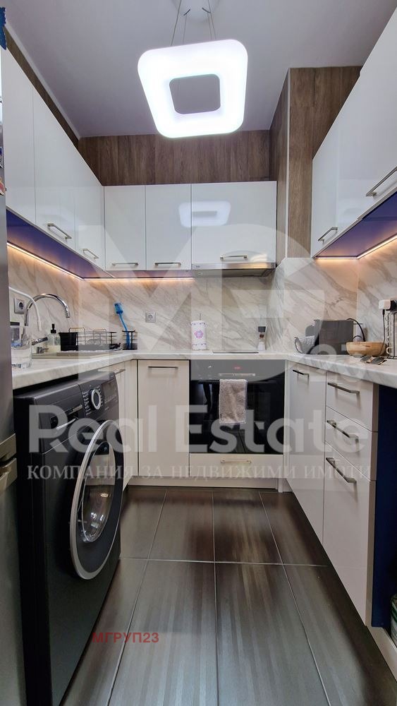 De vânzare  2 dormitoare Plovdiv , Ciuciuc Parij , 85 mp | 17692017 - imagine [5]