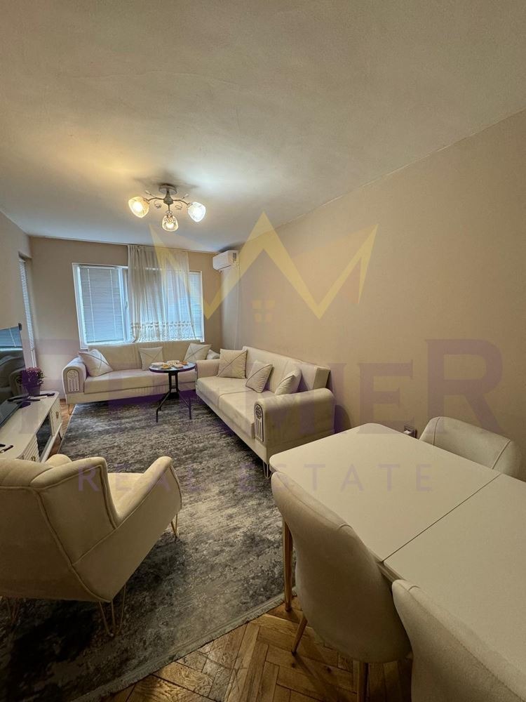 Продава 3-СТАЕН, гр. Варна, Лятно кино Тракия, снимка 4 - Апартаменти - 53560374