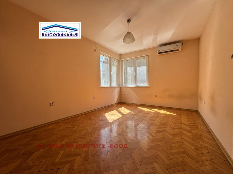 Продаја  3 спаваће собе Русе , Центар , 155 м2 | 32295676 - слика [4]