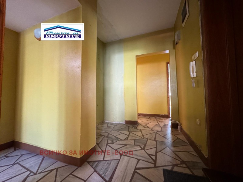 En venta  3 dormitorios Ruse , Tsentar , 155 metros cuadrados | 32295676 - imagen [13]