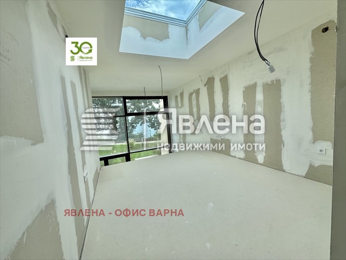 Продава 4-СТАЕН, гр. Варна, м-т Ален мак, снимка 3 - Апартаменти - 53515458