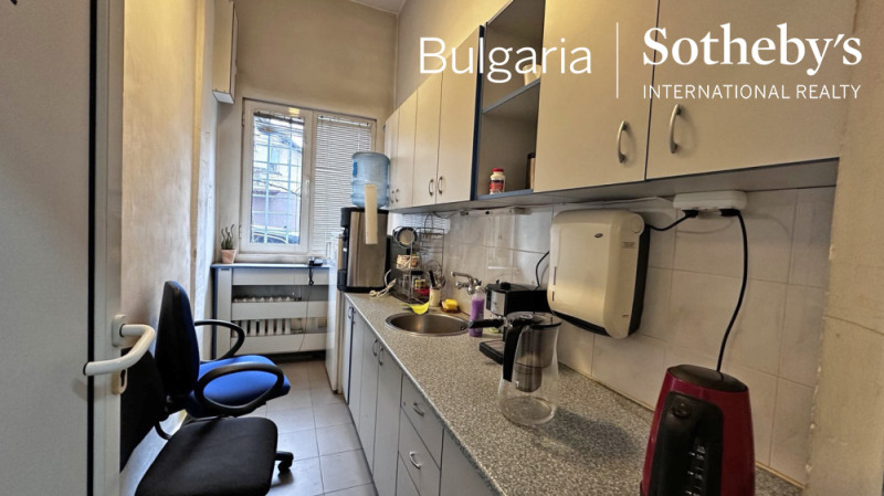 Te koop  Kantoor Sofia , Gotse Deltsjev , 222 m² | 10197007 - afbeelding [6]