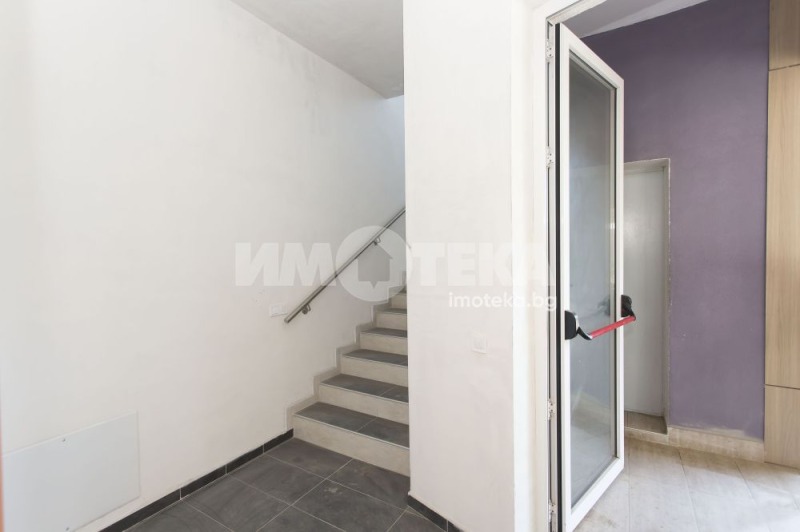 À venda  Escritório Sofia , Krastova vada , 326 m² | 53966136 - imagem [11]