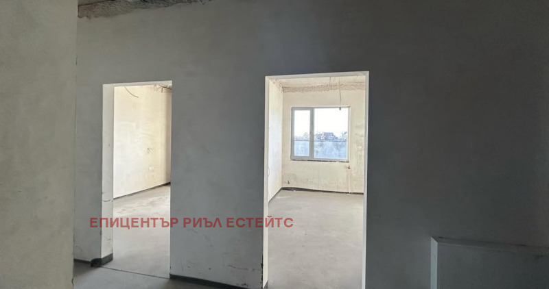 Продава КЪЩА, с. Елешница, област София област, снимка 3 - Къщи - 48104046