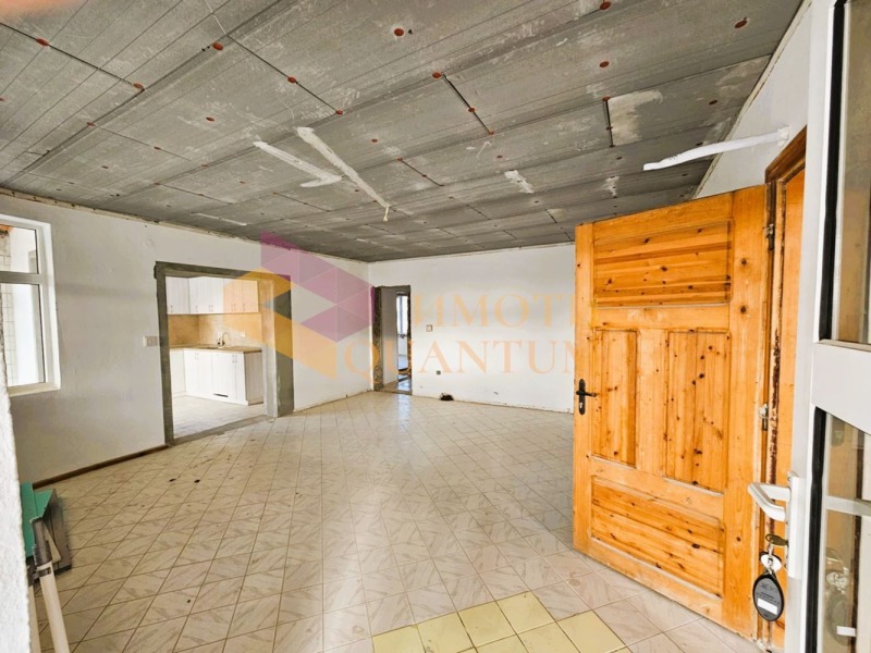 Продава КЪЩА, с. Оброчище, област Добрич, снимка 5 - Къщи - 52664648