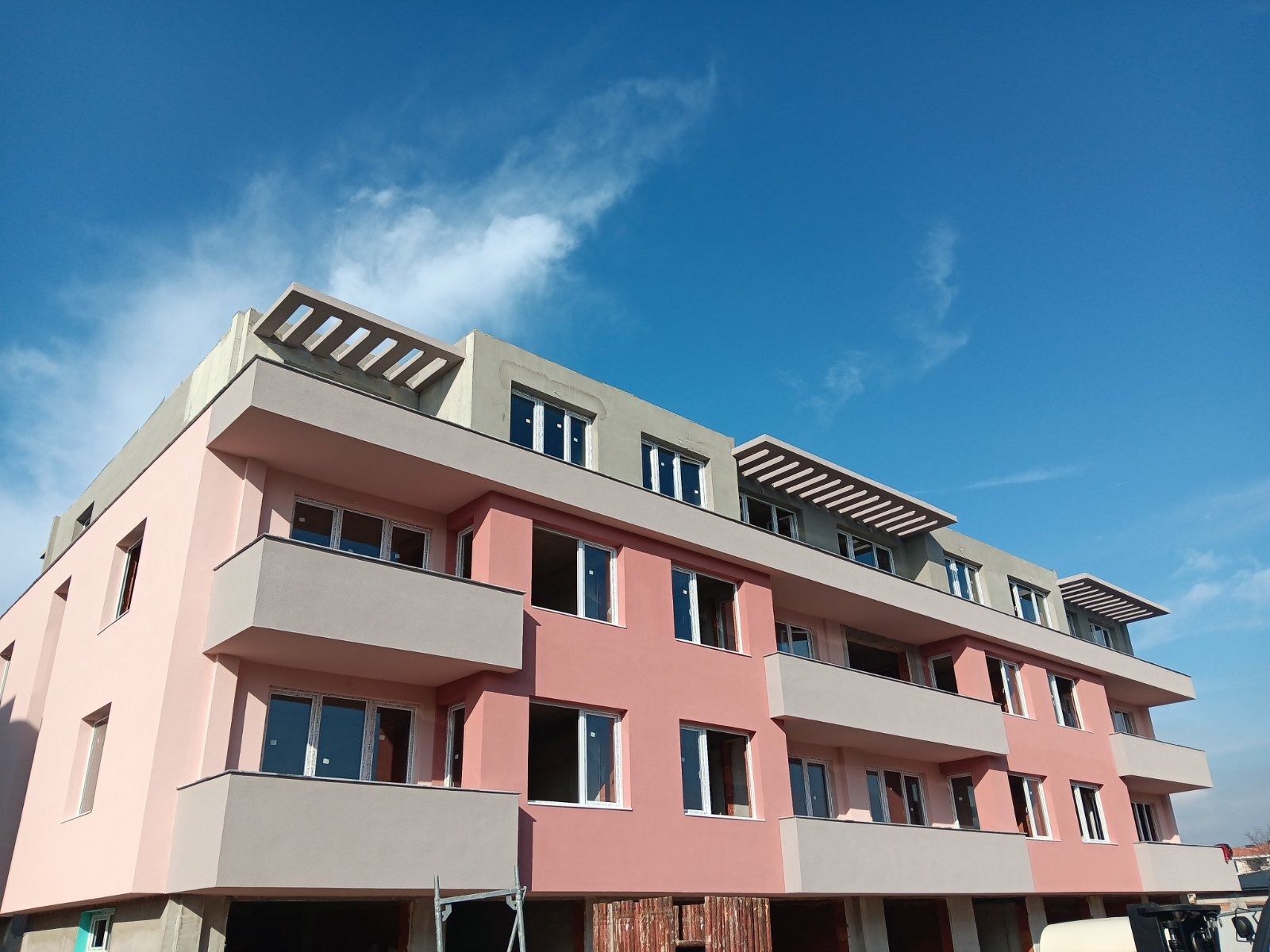 Продава 2-СТАЕН, гр. Пловдив, Остромила