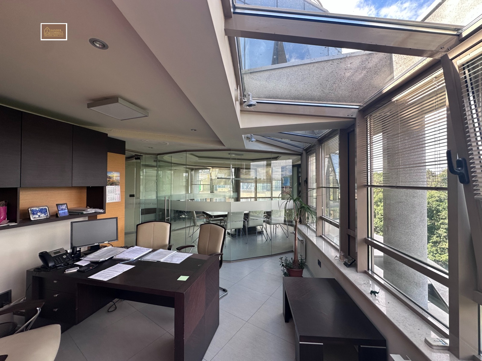 Продава ОФИС, гр. София, Хладилника, снимка 15 - Офиси - 56371644