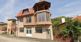 Hus Katina, Sofia