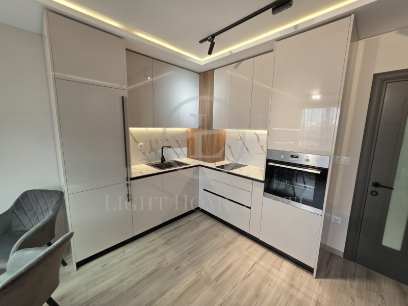 Продава 2-СТАЕН, гр. Пловдив, Кючук Париж, снимка 3 - Апартаменти - 52739489