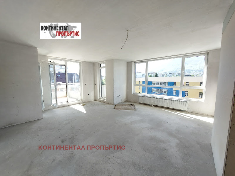 Na prodej  3 ložnice Sofia , Bakston , 168 m2 | 56643645 - obraz [2]