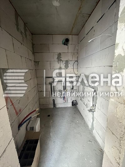 Продава МНОГОСТАЕН, гр. Благоевград, Широк център, снимка 4 - Aпартаменти - 47230808