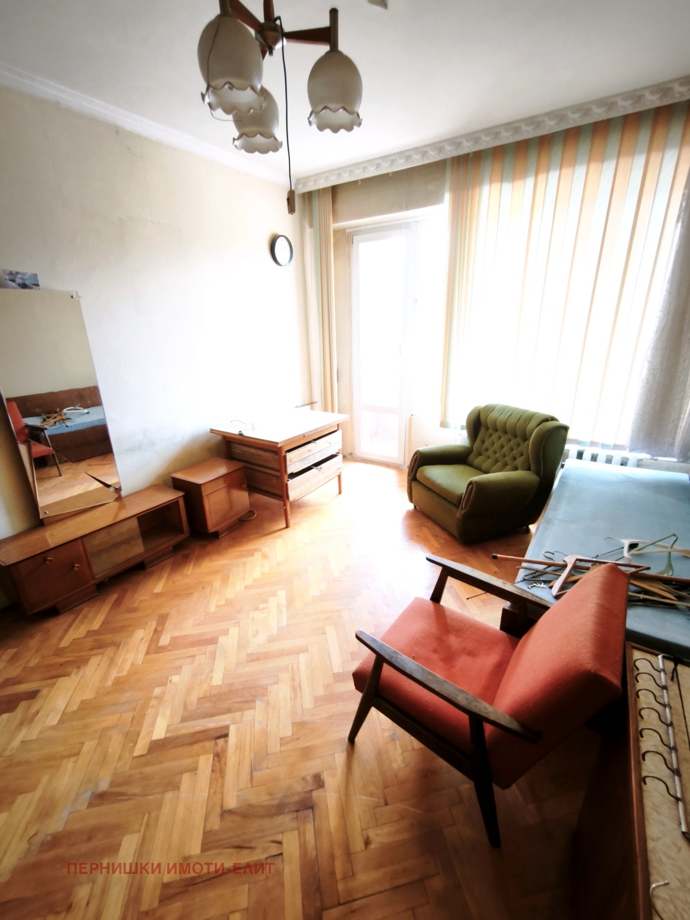 Продава 2-СТАЕН, гр. Перник, Димова махала, снимка 8 - Апартаменти - 55202120