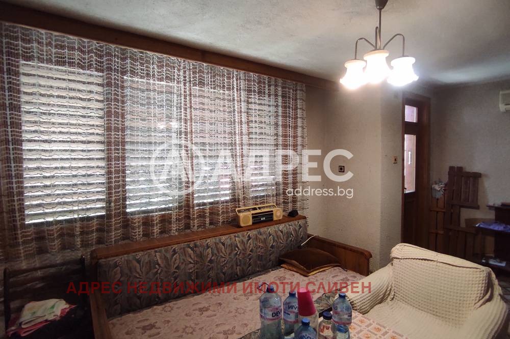 Продава КЪЩА, с. Калояново, област Сливен, снимка 8 - Къщи - 54615382