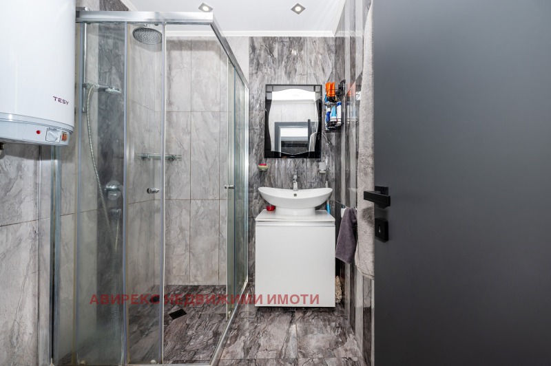Продава  2-стаен град Пловдив , Южен , 134 кв.м | 62641676 - изображение [2]