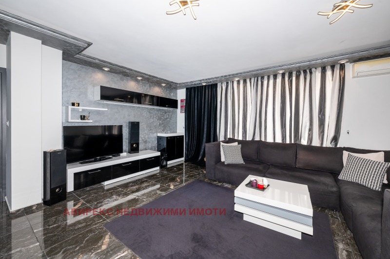 Продава  2-стаен град Пловдив , Южен , 134 кв.м | 62641676 - изображение [4]