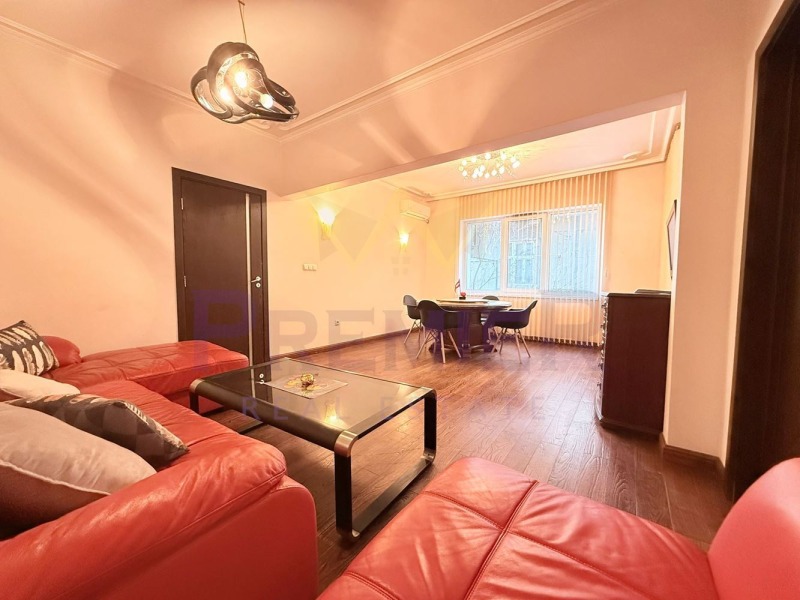 Продава 4-СТАЕН, гр. Варна, Фестивален комплекс, снимка 2 - Апартаменти - 53430308