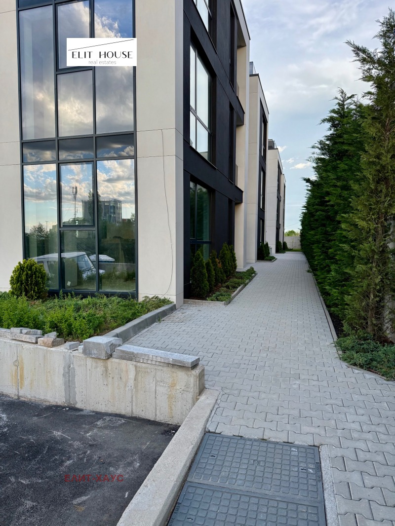 Eladó  Hivatal Sofia , Bojana , 265 négyzetméter | 85998237 - kép [2]