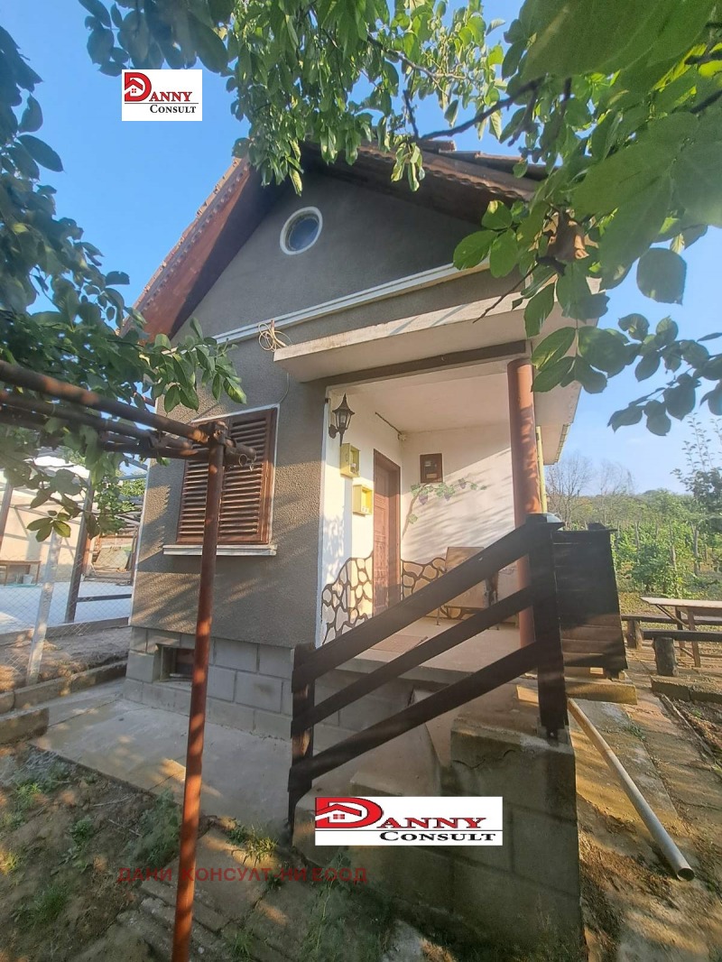 Na prodej  Vila oblast Veliko Tarnovo , Svištov , 35 m2 | 63114462