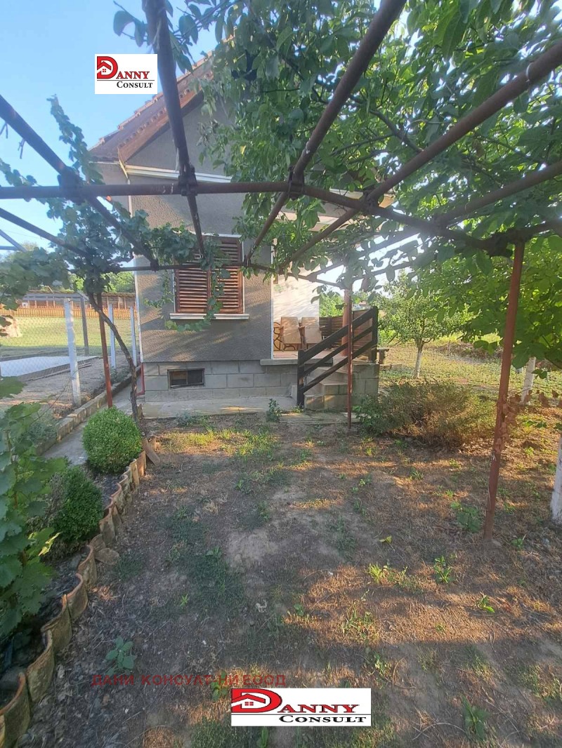 Na prodej  Vila oblast Veliko Tarnovo , Svištov , 35 m2 | 63114462 - obraz [5]