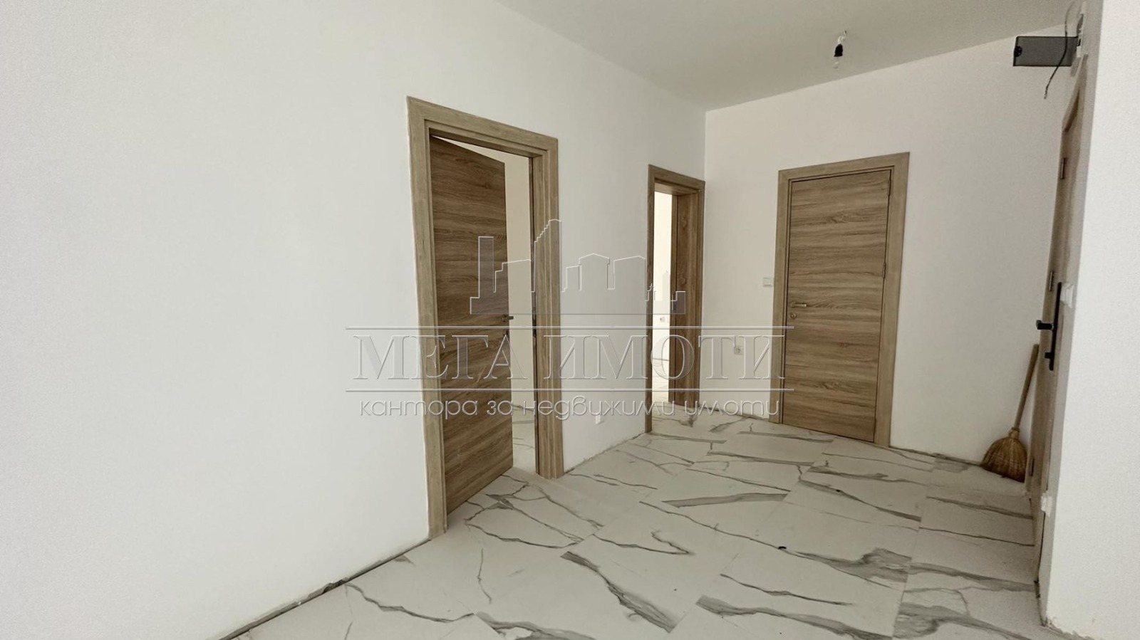 Продава 3-СТАЕН, гр. Приморско, област Бургас, снимка 2 - Апартаменти - 55114215
