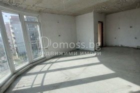 Продажба на тристайни апартаменти в град Благоевград - изображение 10 