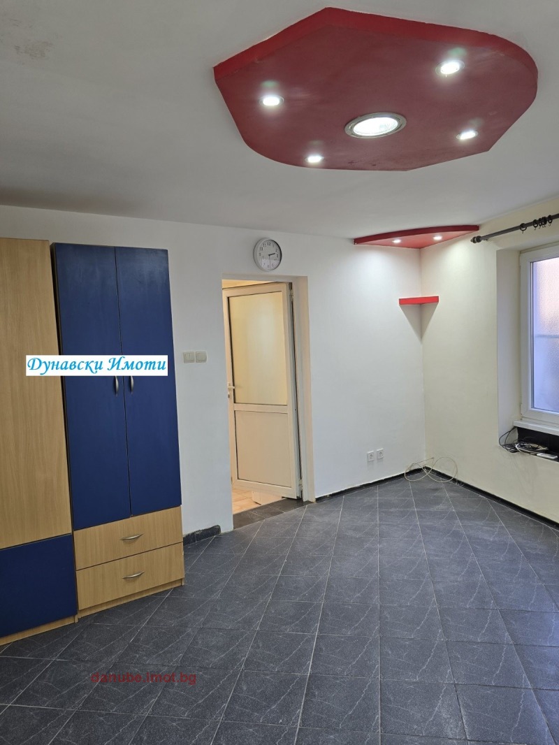 Satılık  Stüdyo Ruse , Centar , 40 metrekare | 80314947 - görüntü [5]